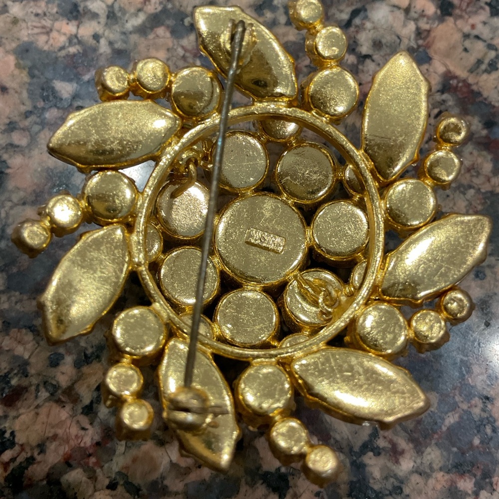 Austrian Rhinestone Brooch - Picture 5 of 7